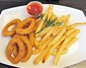 Calamari Rings with Chips